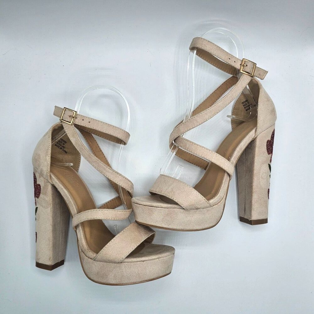 Charlotte Russe Rose Embroidered Platform Heels Tan Size 7 Strappy - Picture 8 of 11